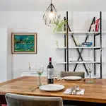 Salerhof Apartmán *